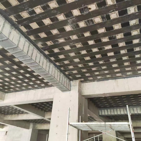 建筑加固施工